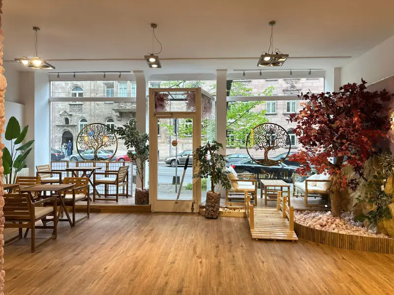 Der Eingang zu deiner Wohlfühloase für Wellness in Nürnberg.
