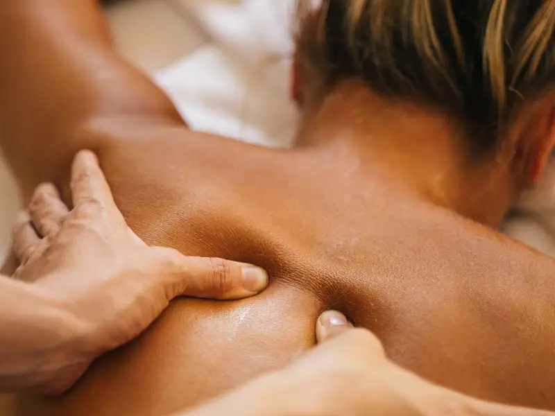 Entspannende Wellnessmassage in Nürnberg genießen.